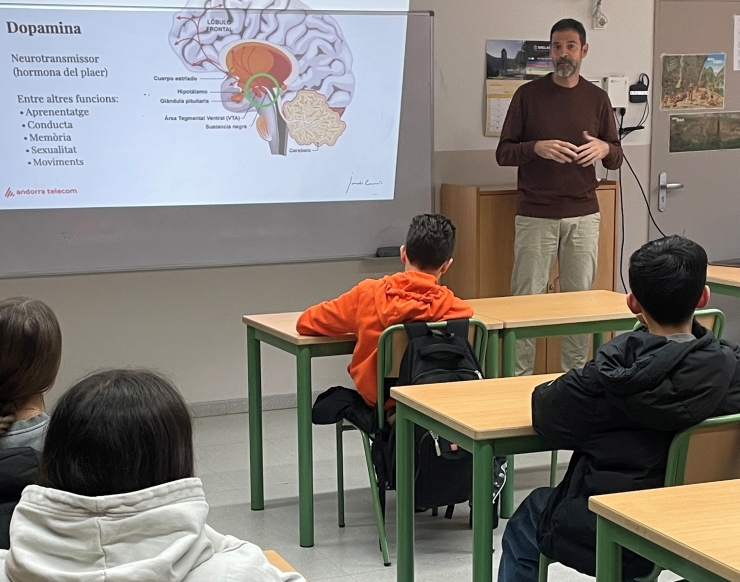 Un moment de la xerrada de benestar digital d'Andorra Telecom.